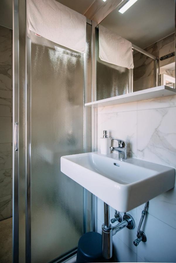 Aquarius Apartments By Duhomes ดูบรอฟนิก ภายนอก รูปภาพ