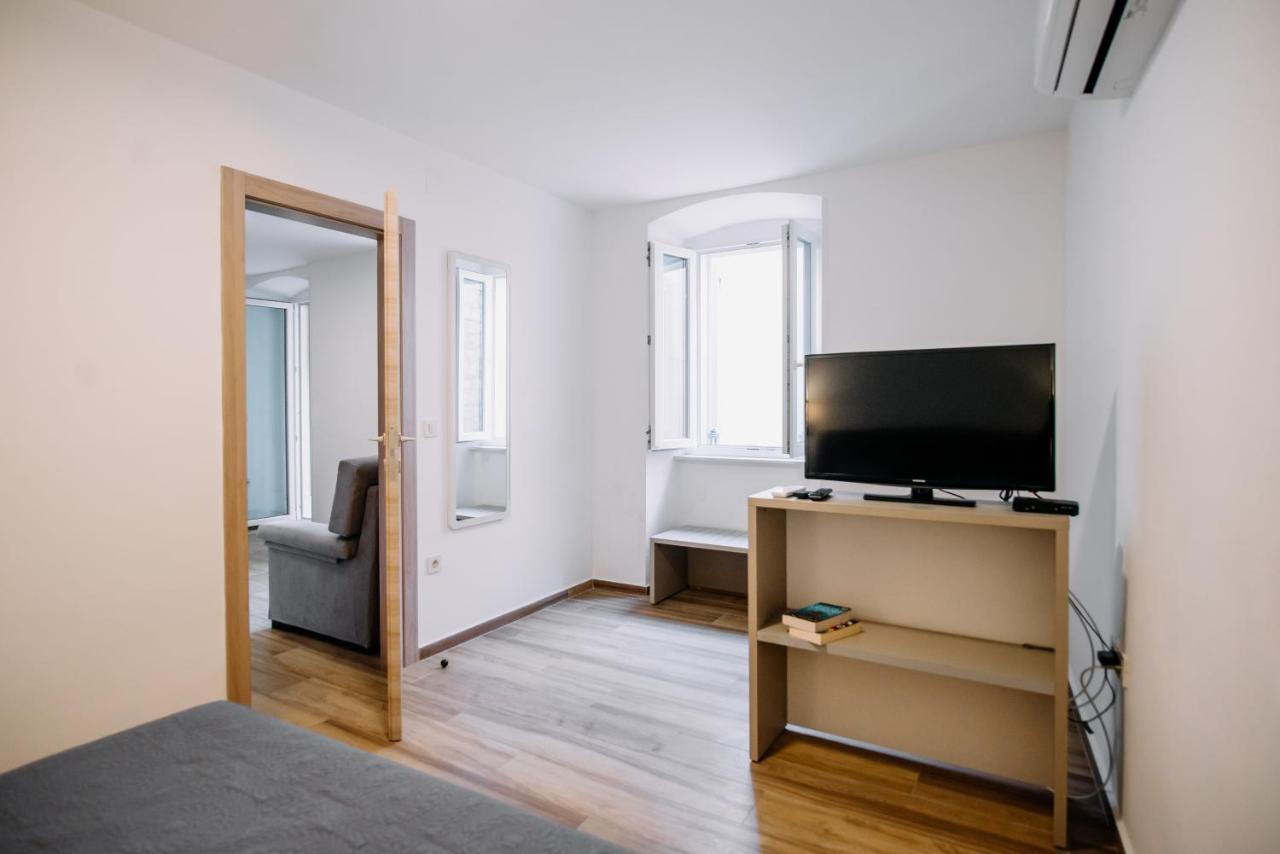 Aquarius Apartments By Duhomes ดูบรอฟนิก ภายนอก รูปภาพ
